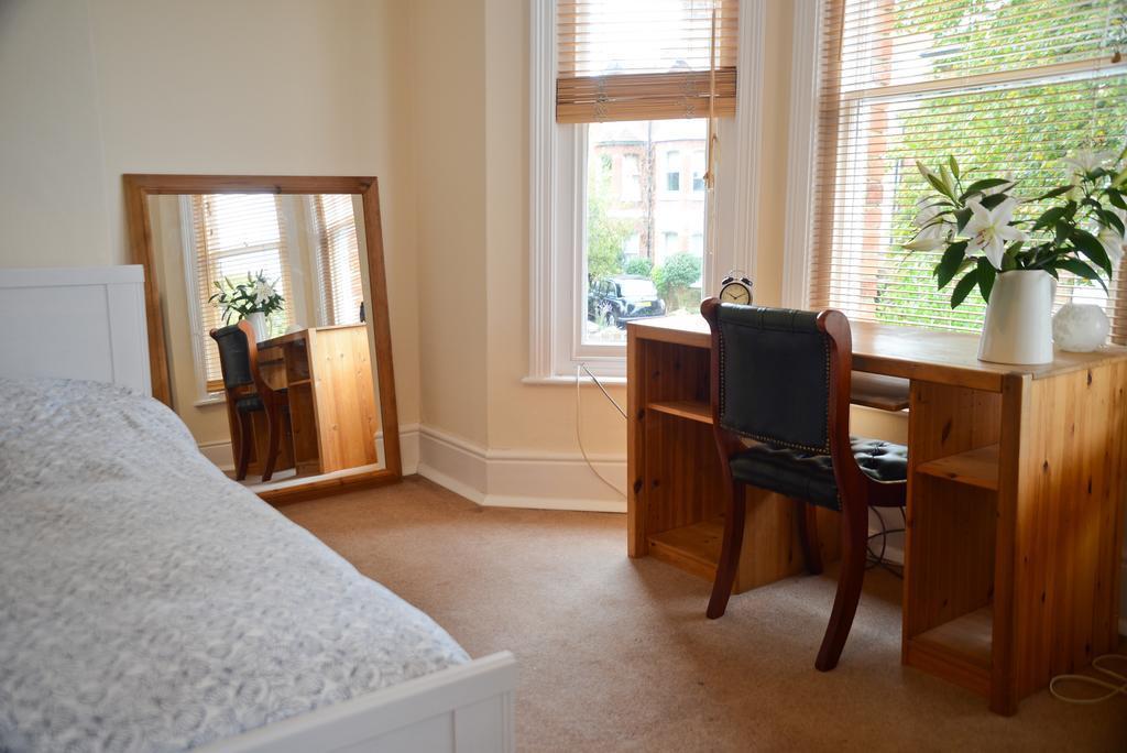 Park House Villa Worthing Kamer foto